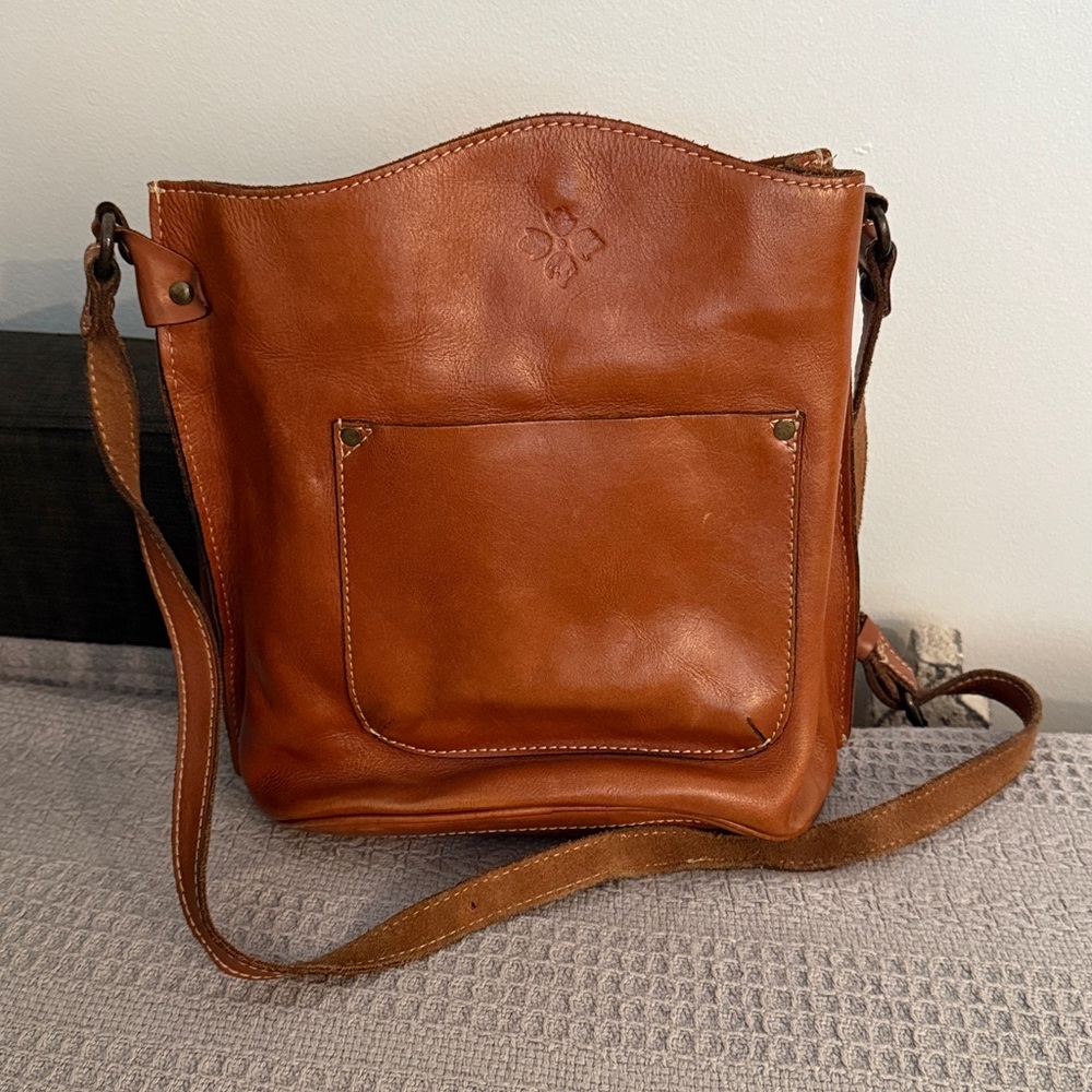 Patricia Nash Tan Leather Crossbody Bag - Picture 2 of 9